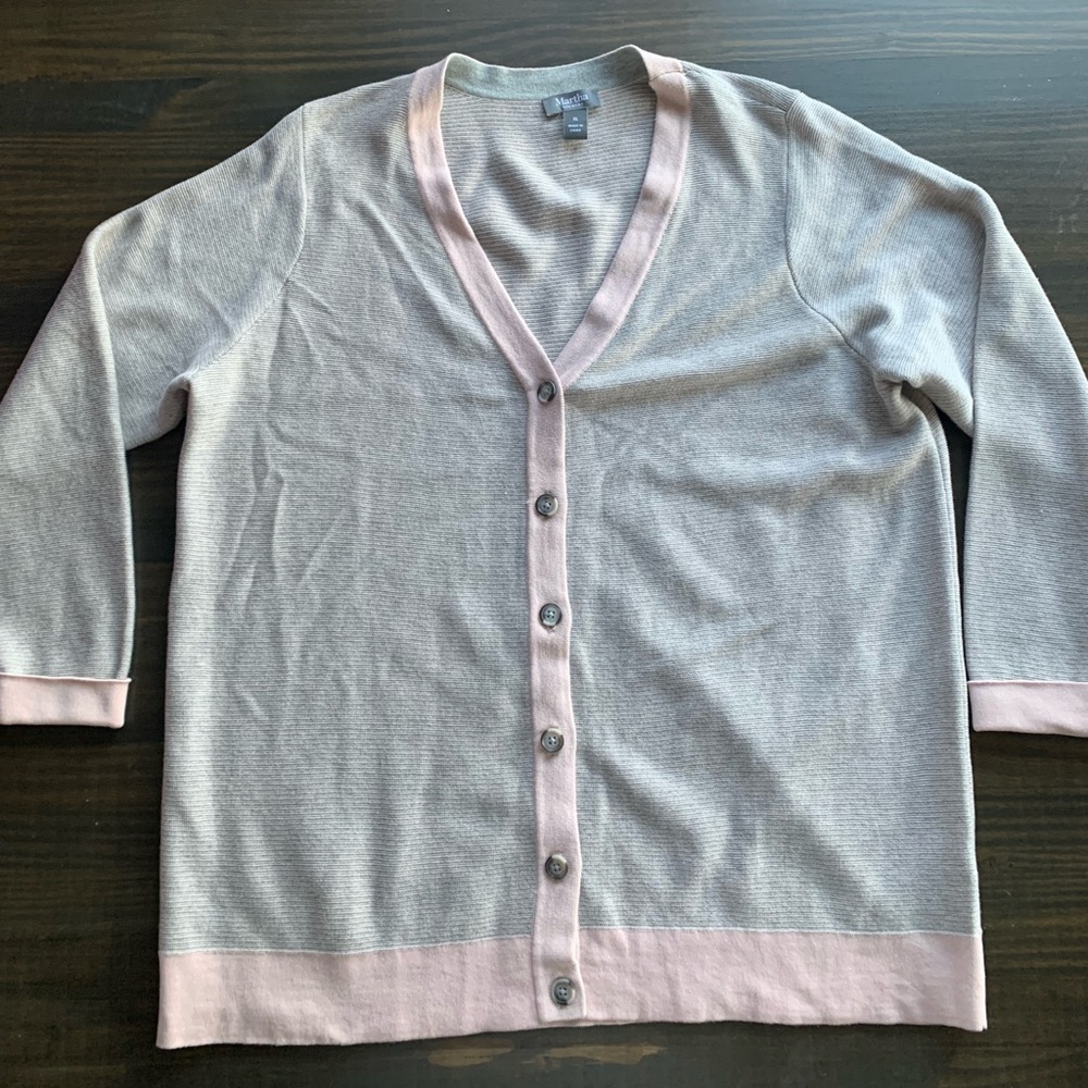 SALE 🔥 Martha Stewart Gray And Pink Cardigan